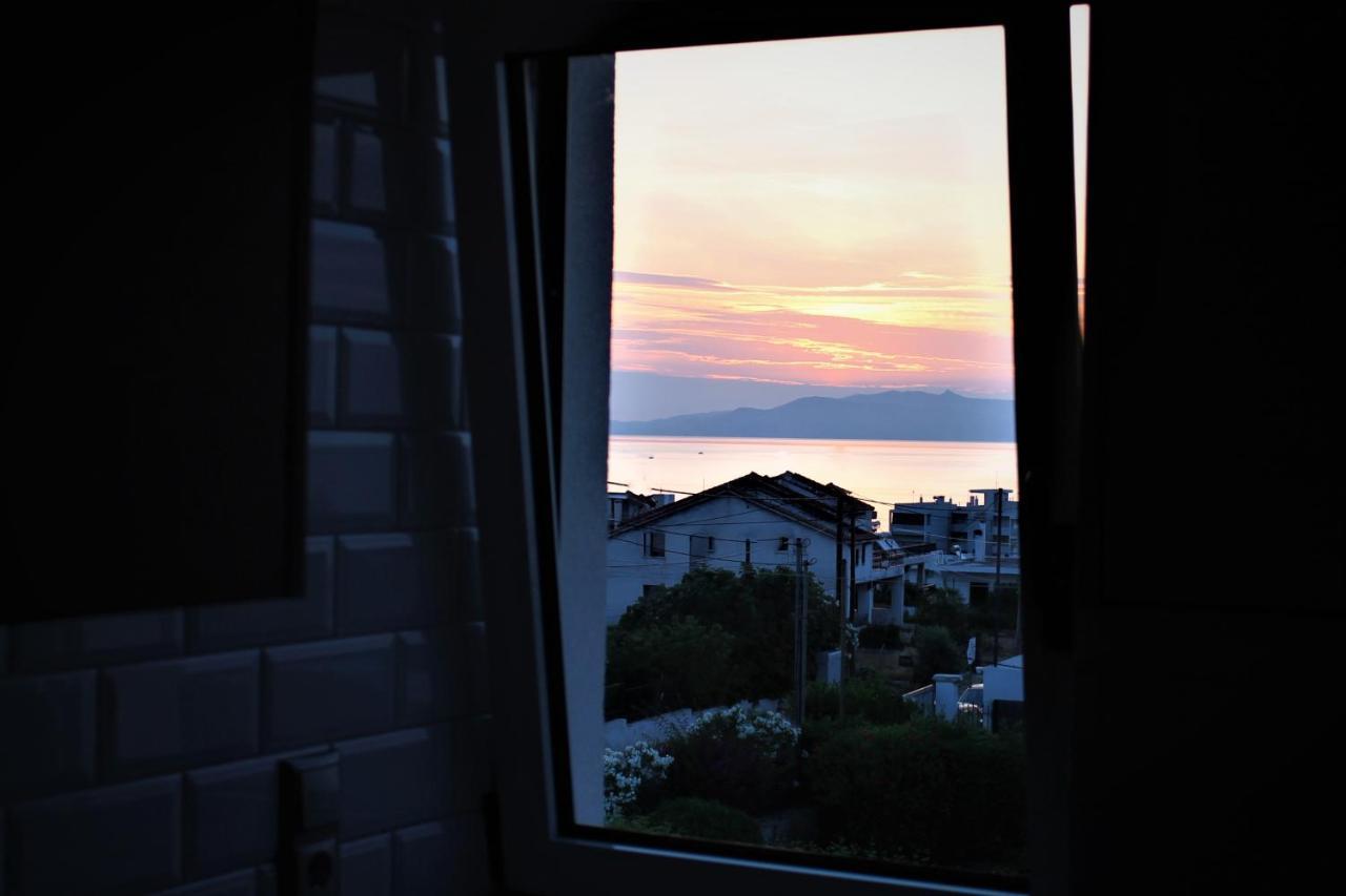 Sea View Apartment 15 Min From Athens Airport Néa Mákri Buitenkant foto